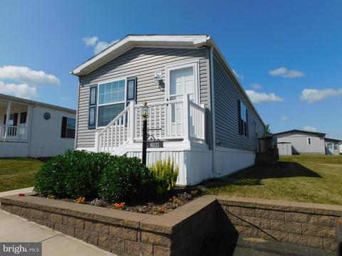 298 Meadow Ct, North Wales, PA 19454
