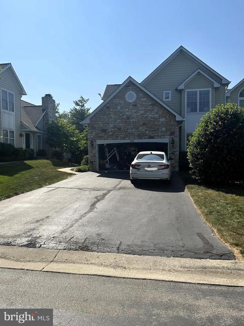 131 Birkdale Dr, Blue Bell, PA 19422
