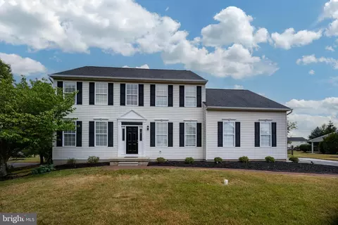 110 Bradford Dr, Schwenksville, PA 19473