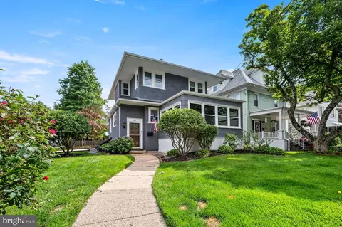 301 E Glenside Ave, Glenside, PA 19038