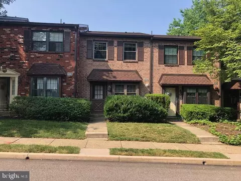 318 Glen Way #318, Elkins Park, PA 19027