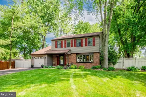 538 Franklin Cir, Harleysville, PA 19438
