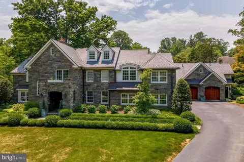 568 Ferndale Ln, Haverford, PA 19041