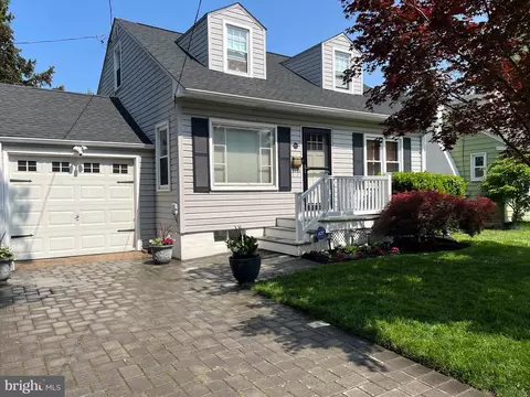 668 Cricket Ave, Glenside, PA 19038