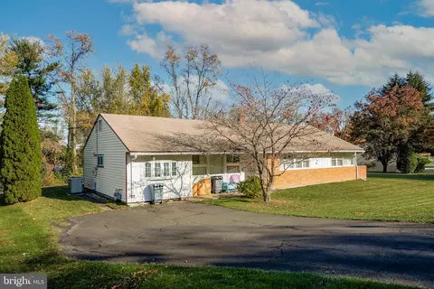 1407 Stotesbury, Wyndmoor, PA 19038