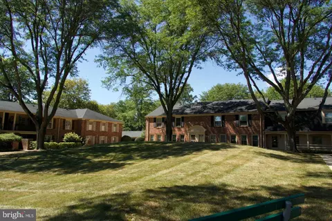 184 Albemarle Dr, Blue Bell, PA 19422