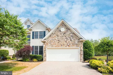 2704 Elysia Ln, Norristown, PA 19403