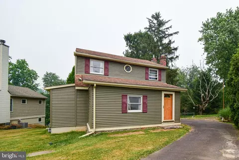 1045 Ryans Cir, Glenside, PA 19038