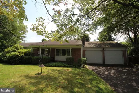 2326 Coles Blvd, Norristown, PA 19401