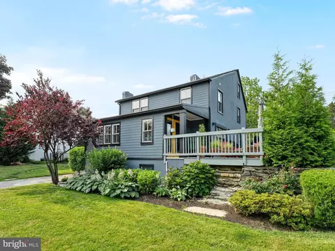 29 Hansen Ct, Narberth, PA 19072