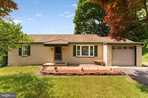 2078 Sunnyside Ave, Pottstown, PA 19464