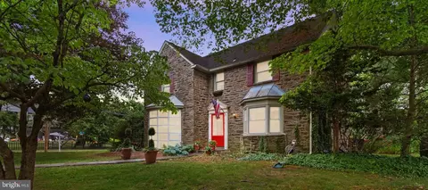7515 Woodlawn Ave, Elkins Park, PA 19027