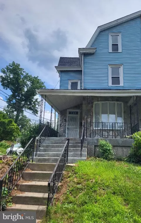 375 Cadwalader Ave, Elkins Park, PA 19027