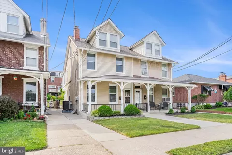 1014 Harry St, Conshohocken, PA 19428