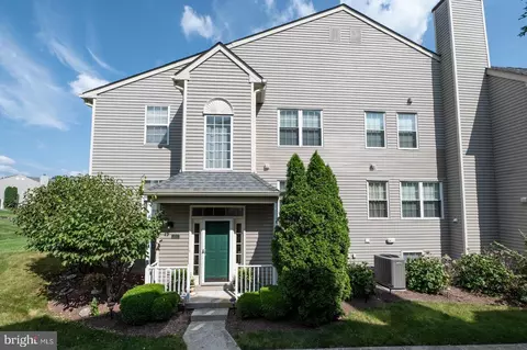 703 Thornhill Dr, Collegeville, PA 19426