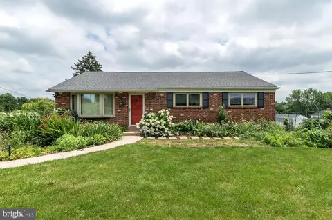 3202 Sharon Ln, Norristown, PA 19403