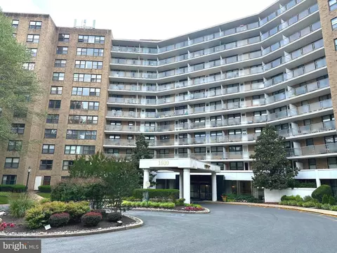 1600 Hagys Ford Rd #11L, Penn Valley, PA 19072