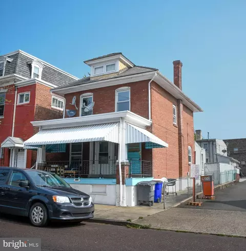 305 Chestnut St, Pottstown, PA 19464
