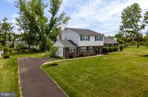 820 Susquehanna Rd, Ambler, PA 19002