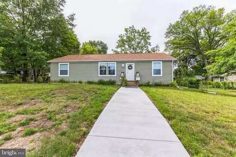 216 N Mount Vernon St, Pottstown, PA 19464