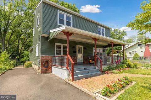 220 Brookdale Ave, Glenside, PA 19038