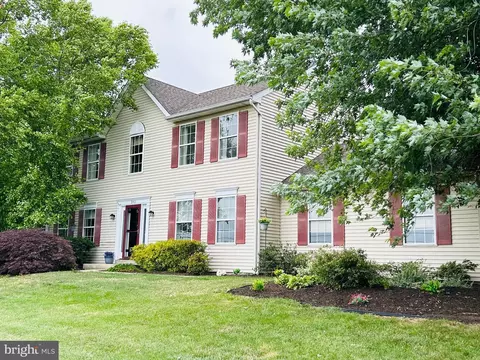 340 Cricket Ln, Harleysville, PA 19438