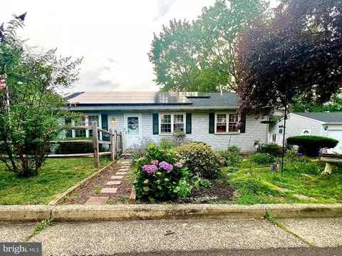 1822 Fairview Ave, Willow Grove, PA 19090