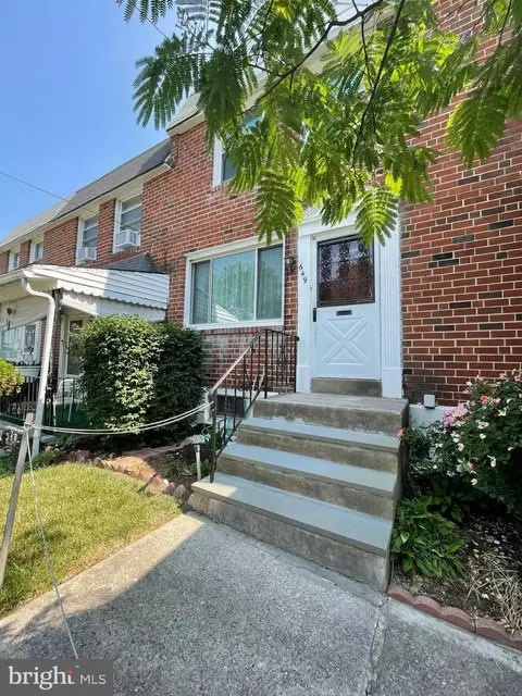 649 E Basin St, Norristown, PA 19401