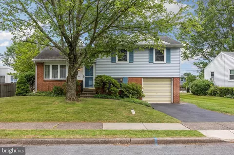 521 Poplar St, Lansdale, PA 19446