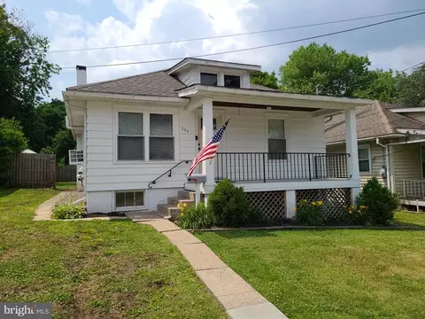 204 W 3rd St, Red Hill, PA 18076