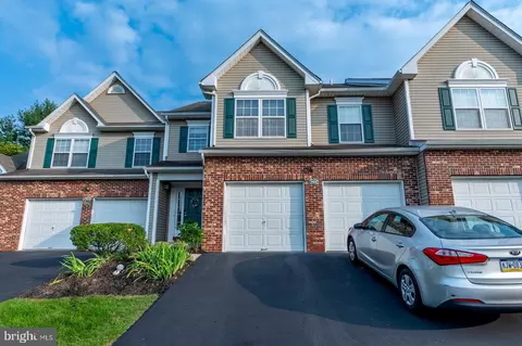 908 Holly Ct, Plymouth Meeting, PA 19462