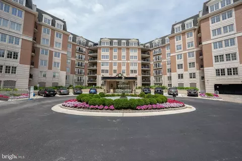 190 Presidential Blvd #PH19, Bala Cynwyd, PA 19004