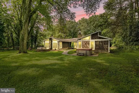 119 Tookany Creek Pkwy, Cheltenham, PA 19012