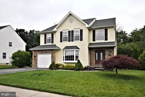 339 Minuteman Dr, Collegeville, PA 19426