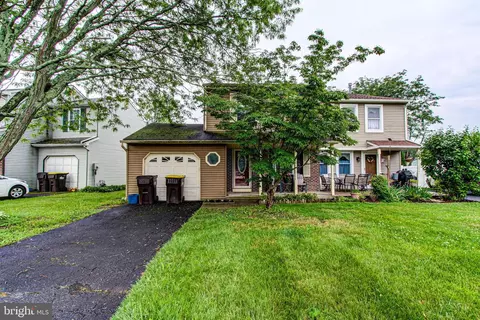 55 Wynmere Dr, Horsham, PA 19044