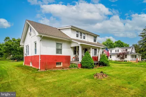 681 Park Rd, Lansdale, PA 19446
