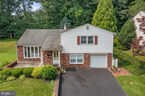 3126 Alpin Dr, Dresher, PA 19025