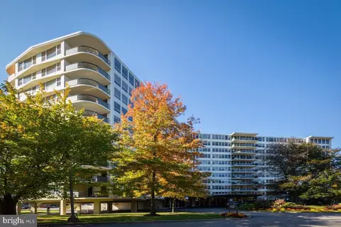 50 Belmont Ave #302, Bala Cynwyd, PA 19004