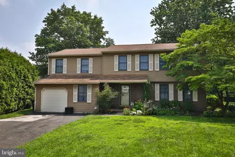 20 Nottingham Ln, Horsham, PA 19044