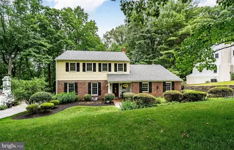 560 Lindsey Dr, Wayne, PA 19087 photo 1
