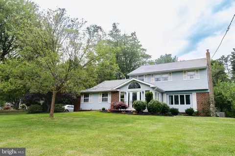 114 Quince Dr, Hatboro, PA 19040
