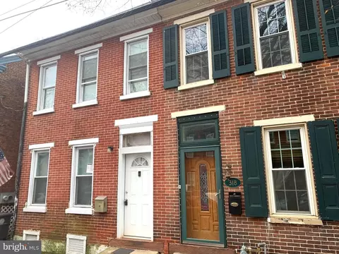 320 Chestnut St, Pottstown, PA 19464