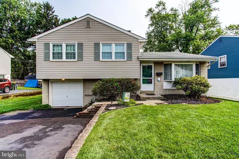 2517 Dorothy St, Hatboro, PA 19040