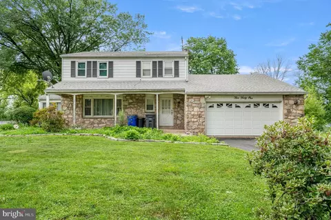 541 N Adams St, Pottstown, PA 19464