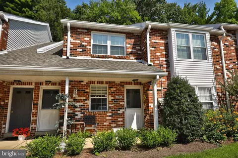 1405 Valley Glen Rd #189, Elkins Park, PA 19027