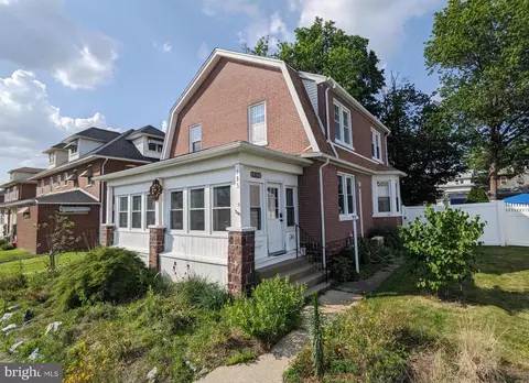 305 Delaware Ave, Lansdale, PA 19446