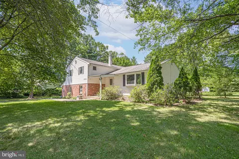 1716 Holmes Rd, Ambler, PA 19002
