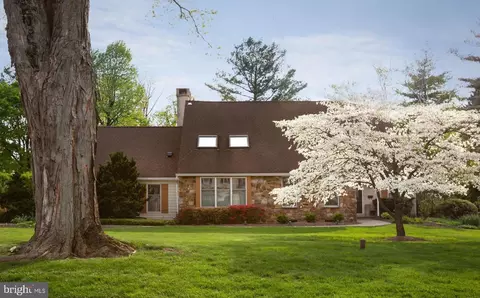 424 Gilpin Rd, Narberth, PA 19072
