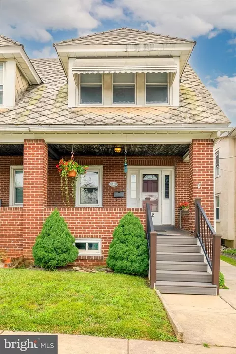 142 E 10th Ave, Conshohocken, PA 19428