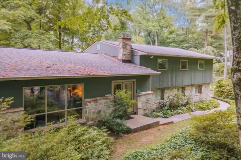 1035 Leopard Rd, Jenkintown, PA 19046
